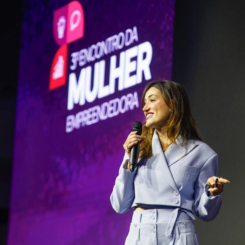 victoria_luz_na_midia_01